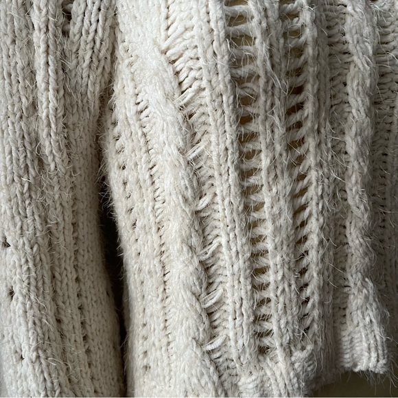 Sadie & Sage Women’s Knit Cream Sweater Cropped Long Balloon Sleeve Fuzzy S - Picture 11 of 13